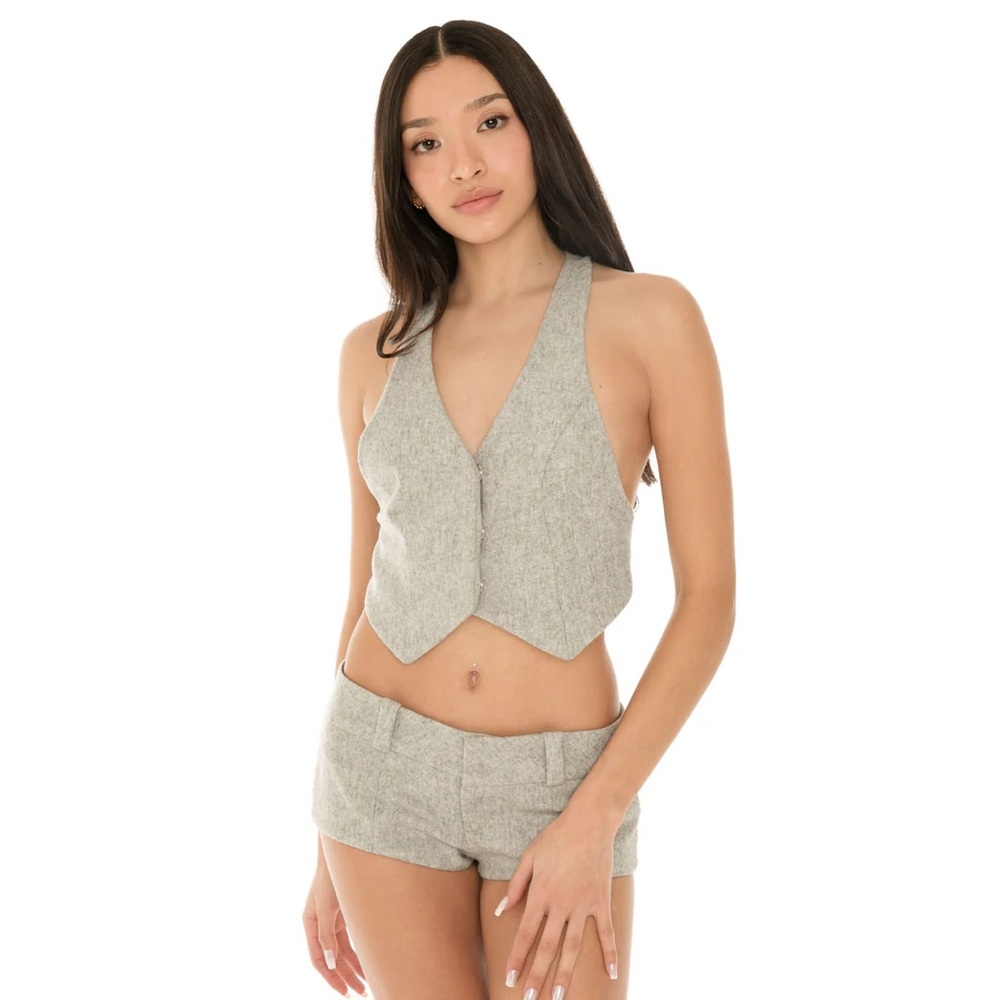 Are You Am I pau vest NWT*